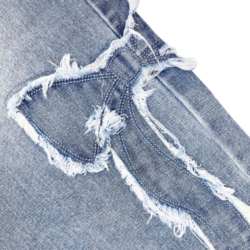 Bowknot Embroidered Baggy Jeans